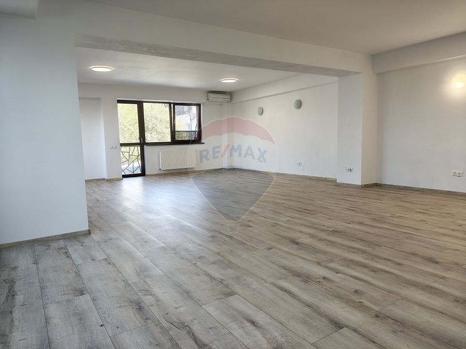 Open space office space for rent in Grivita area