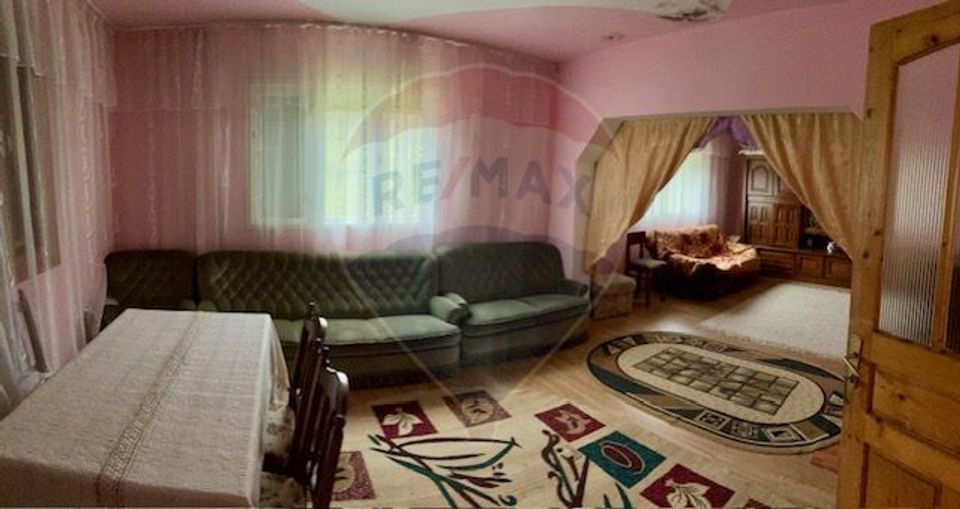 5 room House / Villa for sale