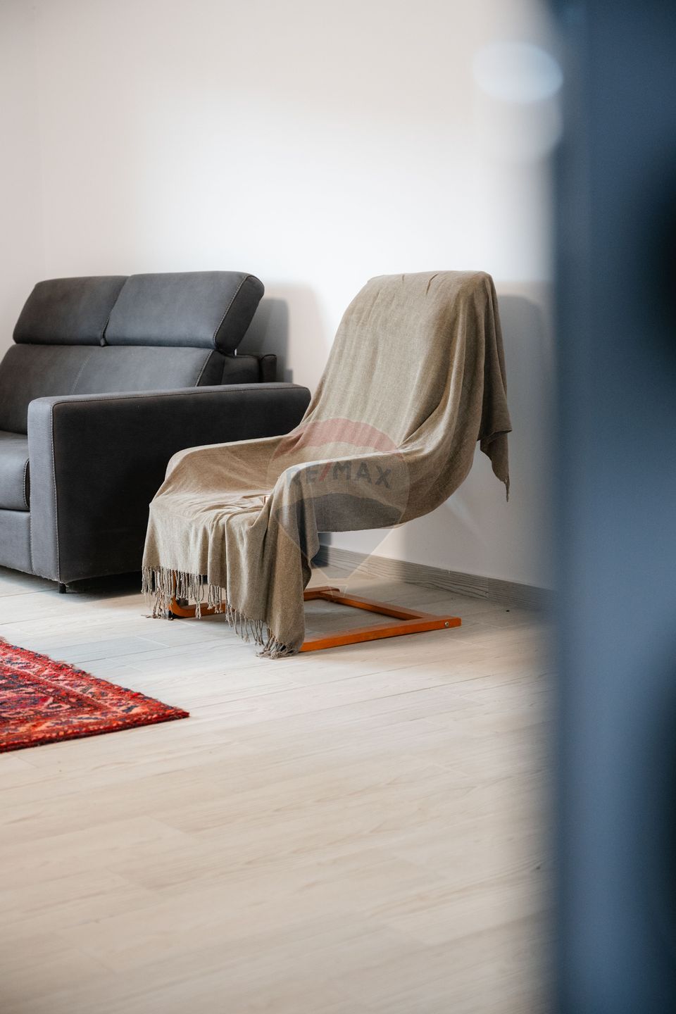 Casă / Vilă cu 5 camere de vânzare