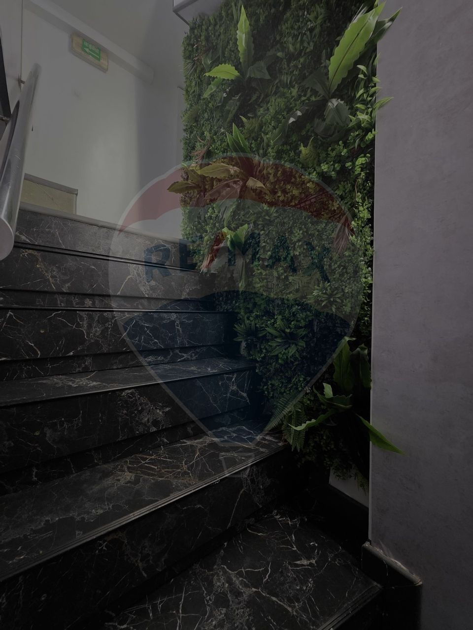 Commercial space with yield for sale -Universiate-