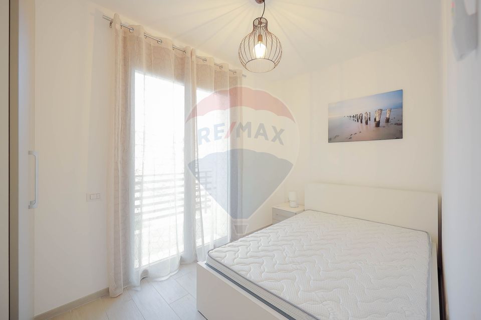 Apartamente 3 camere de vânzare mobilate/utilate, ultracentral, Oradea