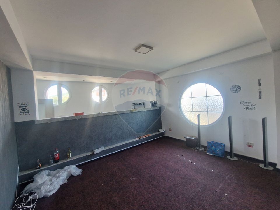 552sq.m Commercial Space for sale, Darmanesti area