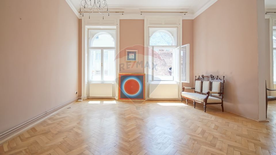 Apartament de închiriat in Centrul Istoric, pretabil regim hotelier