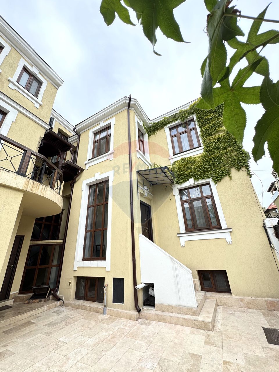 Vila 6 camere si curte proprie I Cismigiu - Stirbei Voda