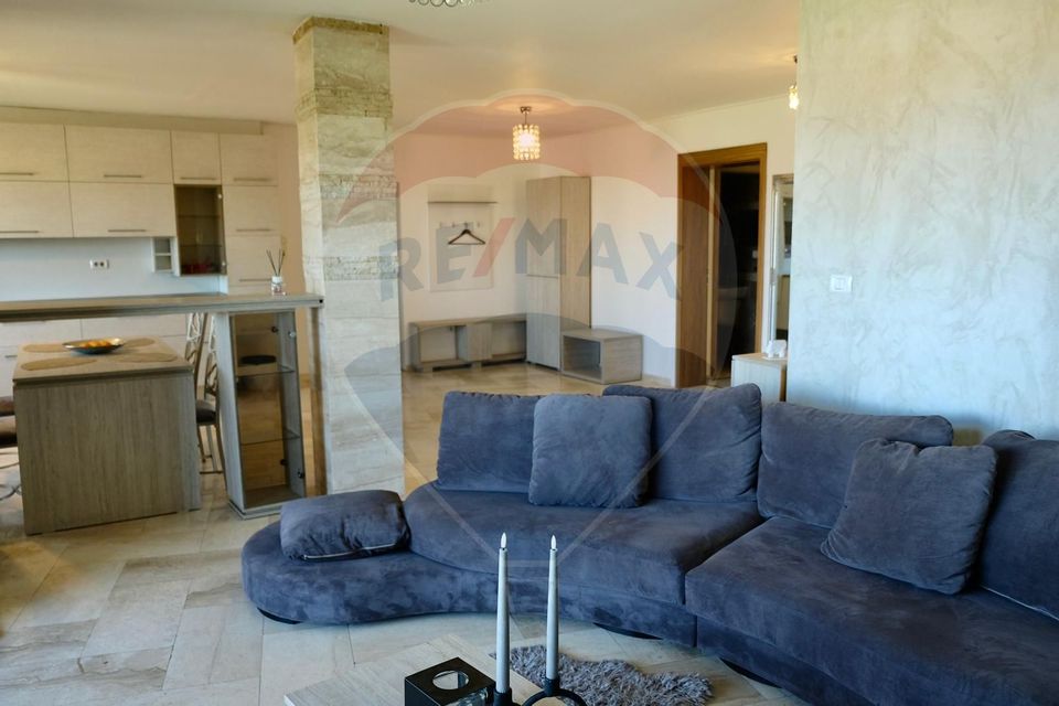 Apartament de lux cu 3 camere, in Gradiste- de inchiriat