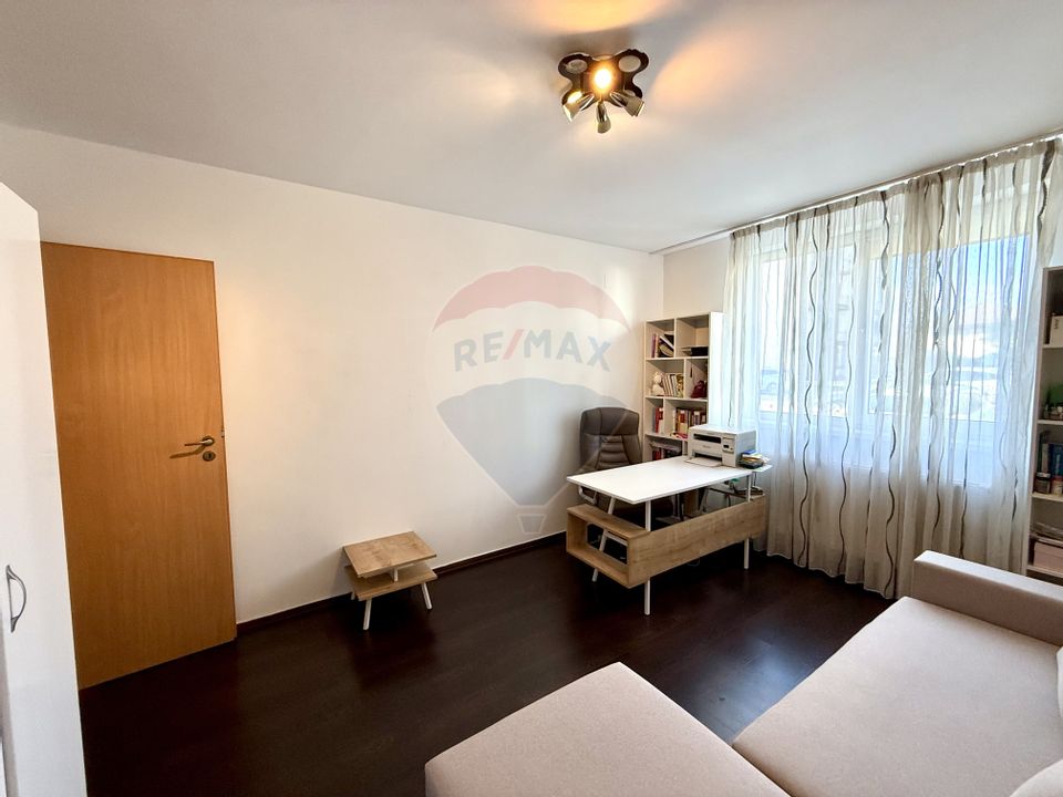 COMISION 0% Apartament cu 3 camere de vânzare cu parcare, Floresti