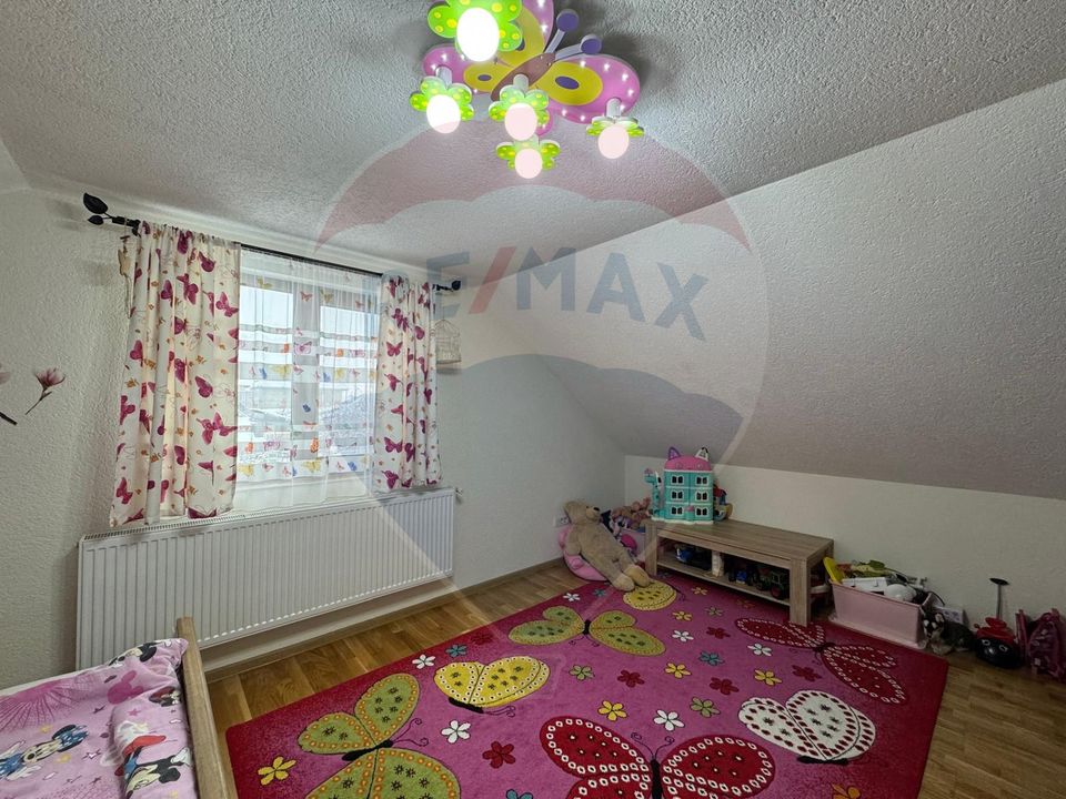 4 room House / Villa for sale, Bujac area