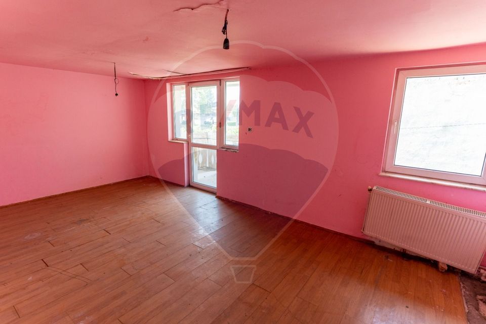 4 room House / Villa for sale, Central area