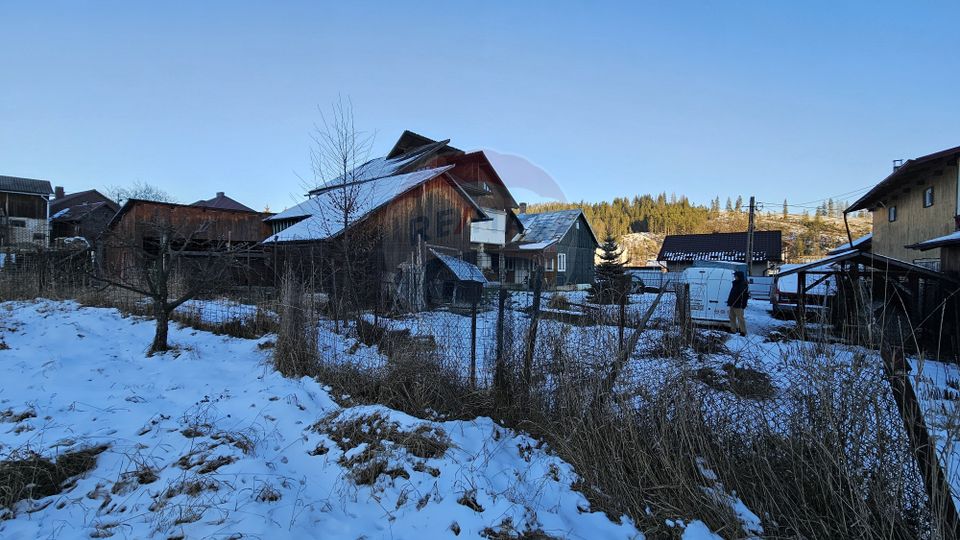 Casă / Vilă cu 6 camere, Gura Humorului, Suceava