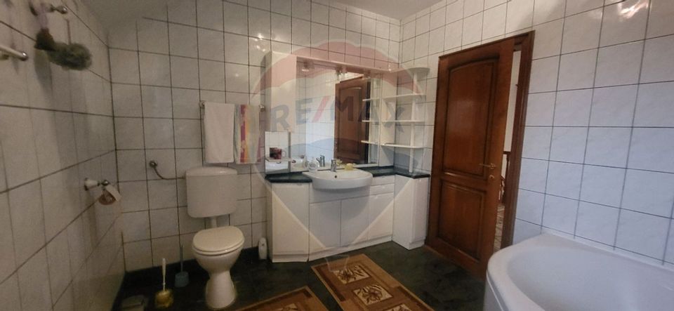 7 room House / Villa for sale, Functionarilor area