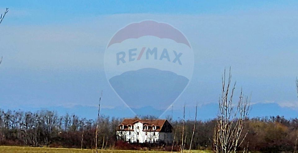 Villa for sale | Land 10ha | Recovery Center | Gorgota / Potigrafu