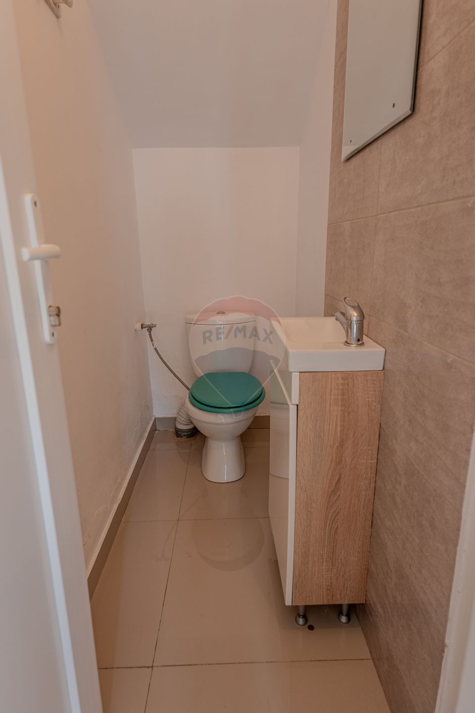 Casă cu cabinet stomatologic- Chitila, la doar 4 min. de gara Chitila