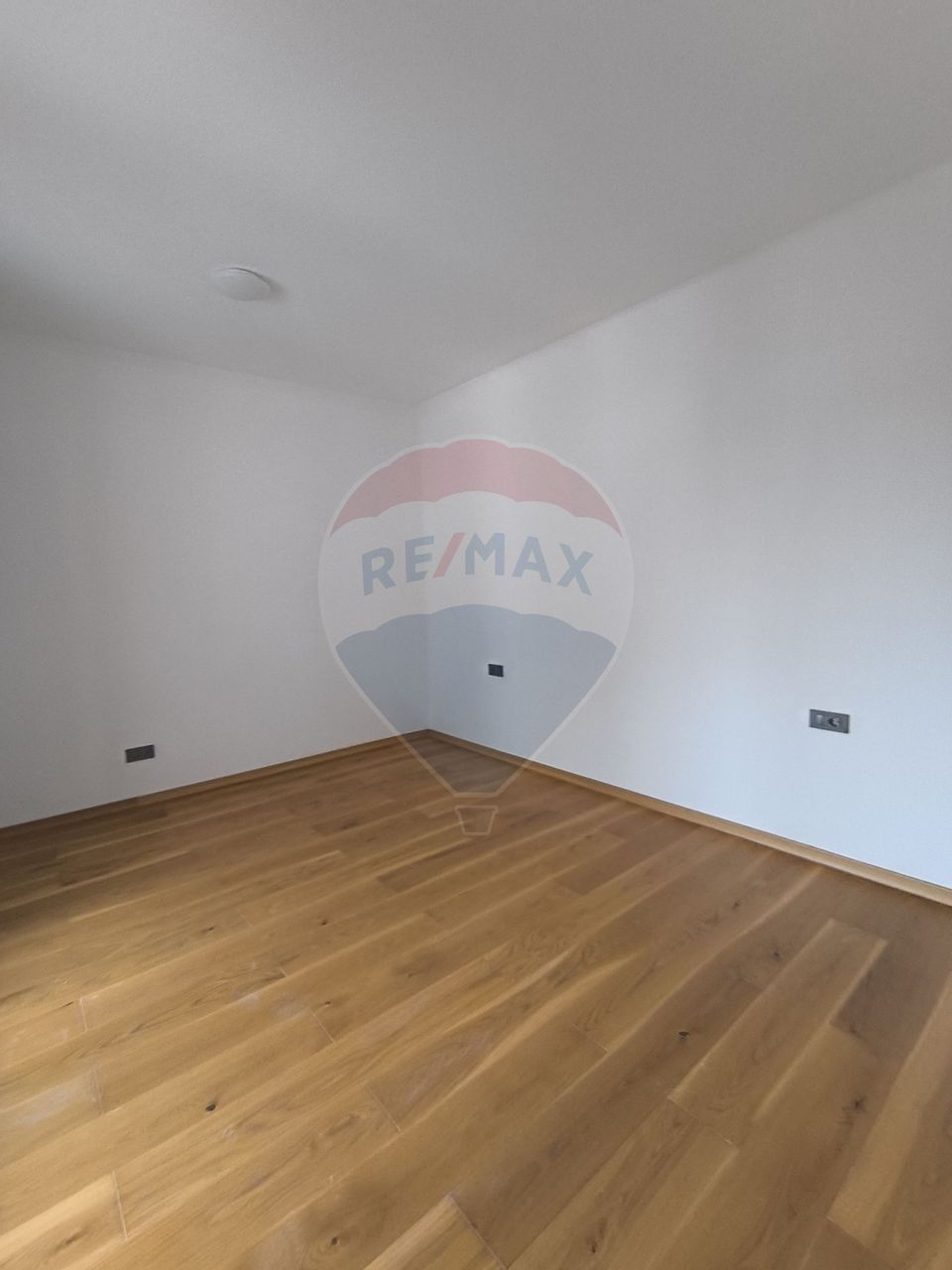 Duplex 2 unitati de vanzare 426 mp
