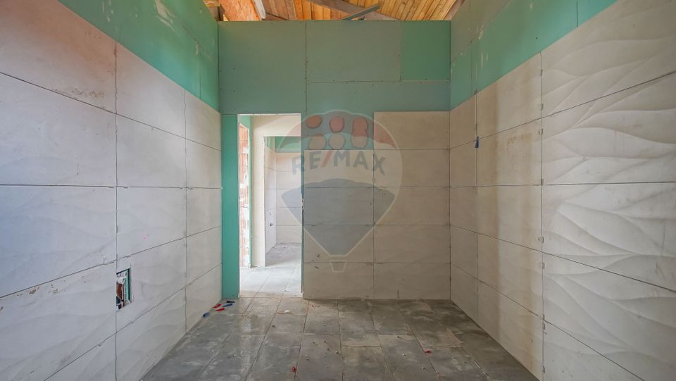 Comision 0%-Cladire versatila 14 camere-Multiple utilizari