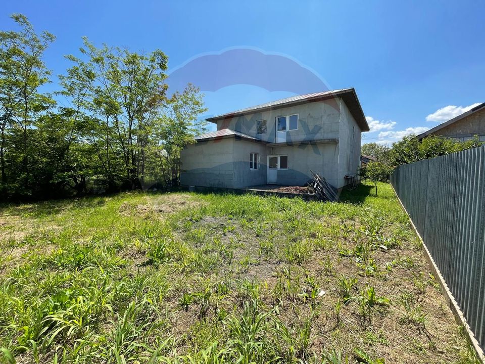 Casă P+1- Vasilați - 491 mp teren - posibiliate de extindere