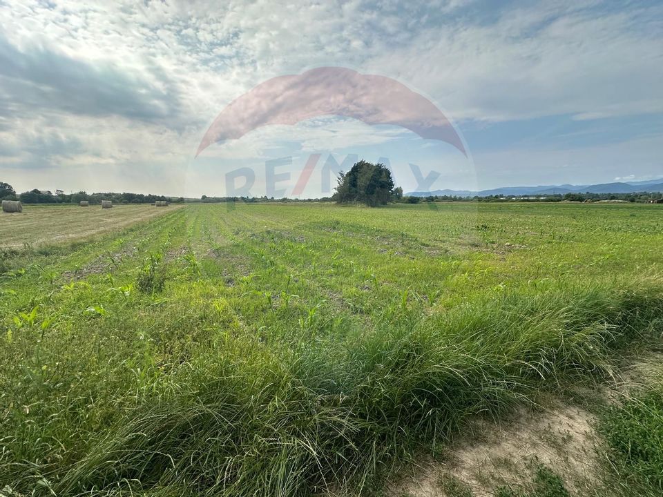 Land 6,138sqm Coltau / Strada Gater utca