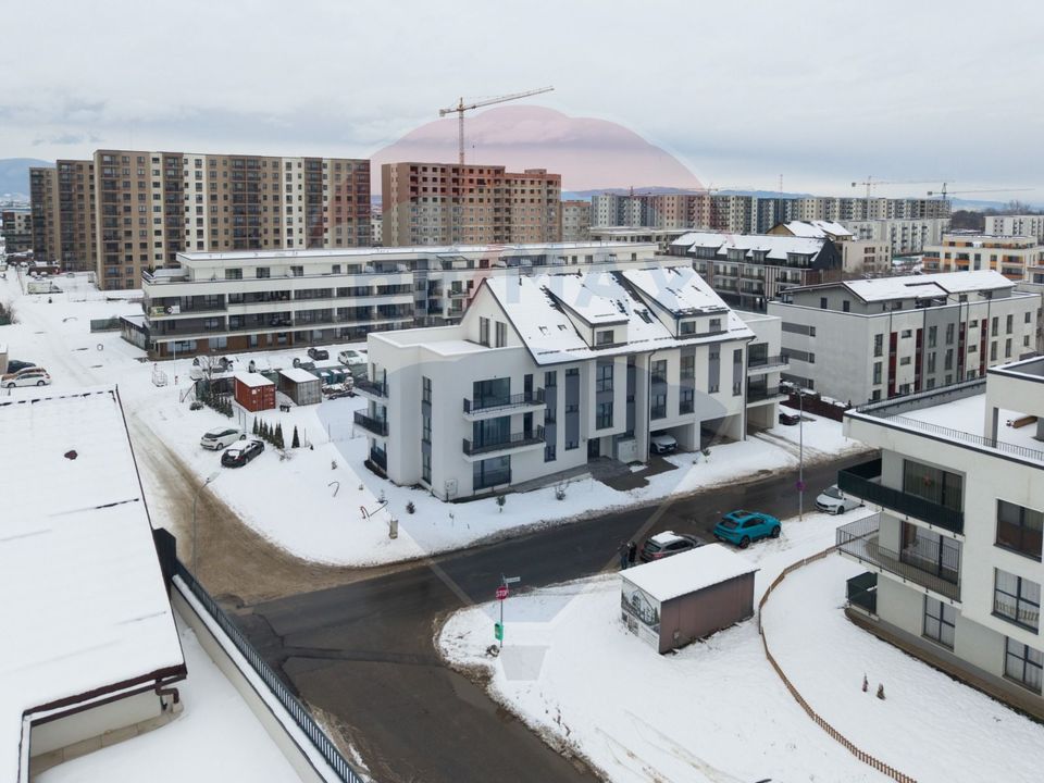 Apartament nou,  loc parcare inclus