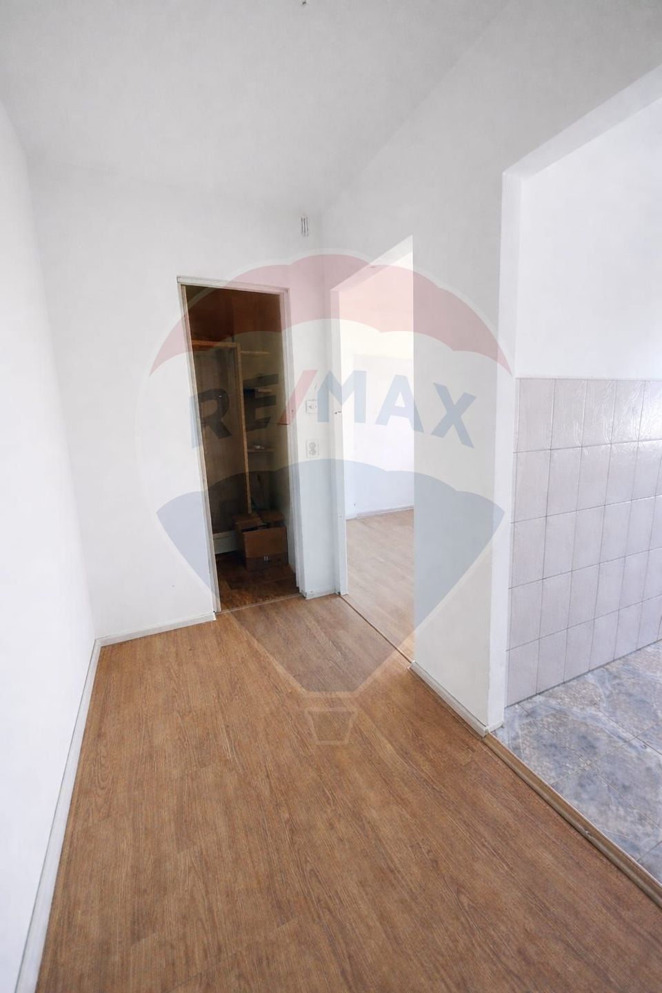 Apartament cu 2 camere de vânzare