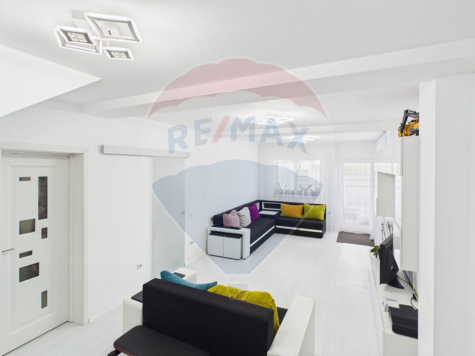 4 room House / Villa for sale