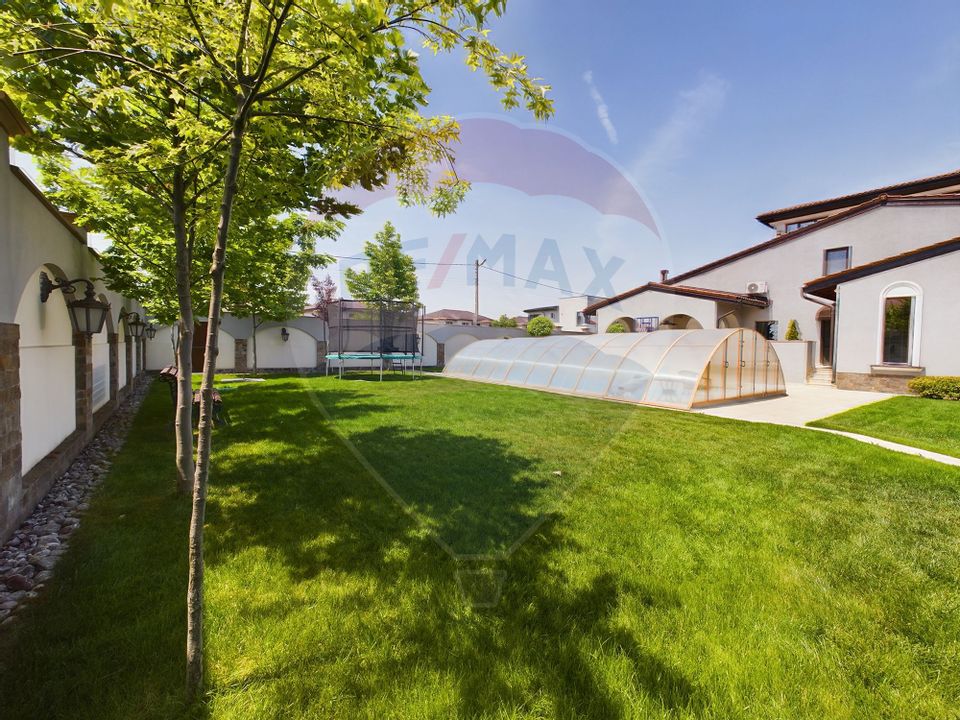 Unique Opportunity: Luxury House with Pool and Premium Finishes