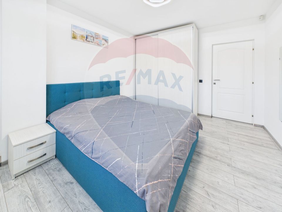 Apartament cu 3 camere superb cu terasa in zona Titan/Trapezului