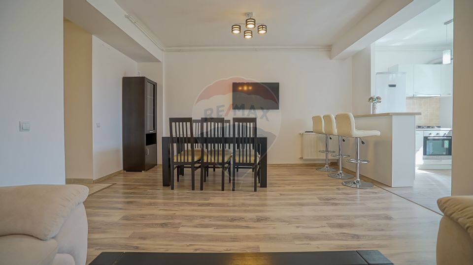 Apartament la marginea pădurii, Râșnov, Brașov