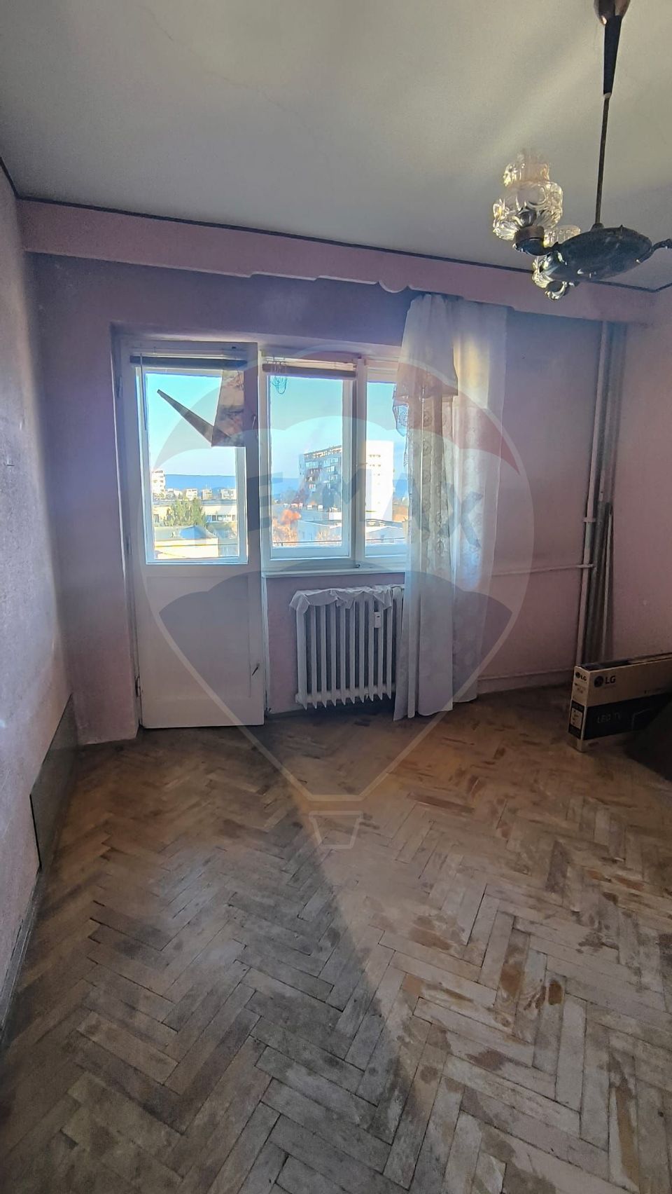 Apartament 2 camere de vanzare