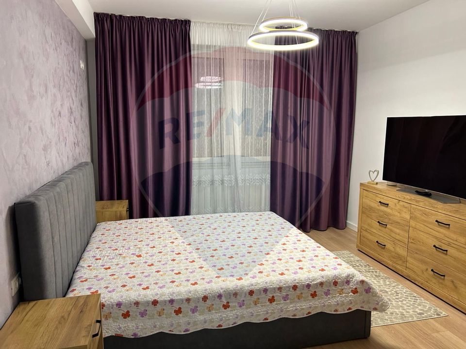 Apartament cu 2 camere de închiriat  lux  central zona Casa de Cultura