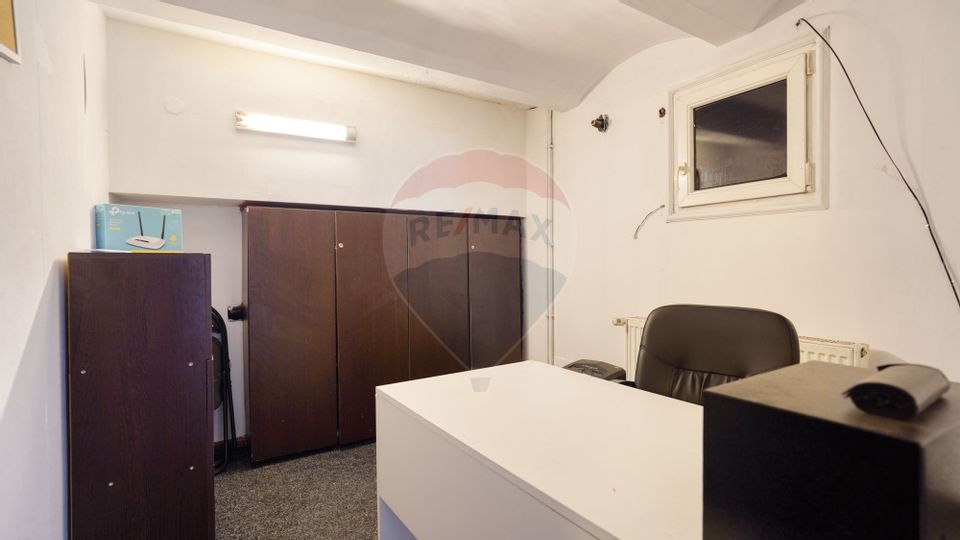 140sq.m Commercial Space for rent, Brasovul Vechi area