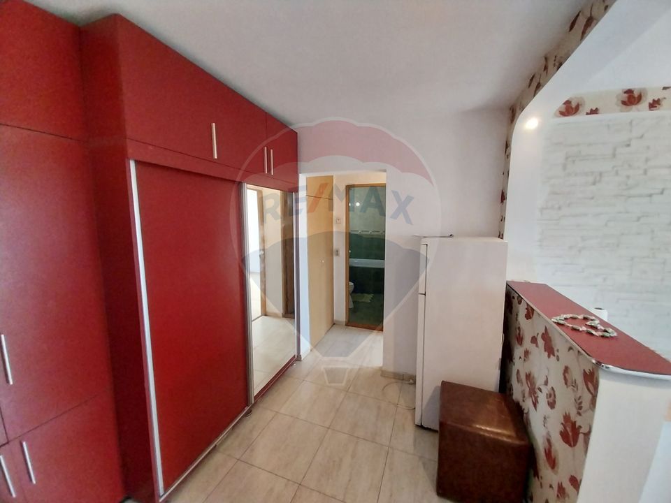 2 room Apartment for sale, Rovine area