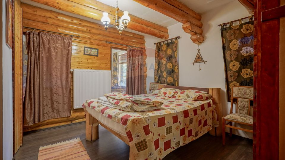 8 room House / Villa for sale