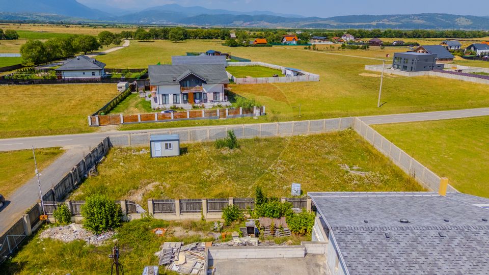 COMISION 0% Teren 1,100mp Rasnov / Strada Glajerie-Raul Mare