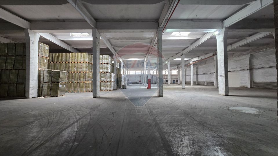DE INCHIRIAT Spațiu industrial de 3000 mp în Buftea