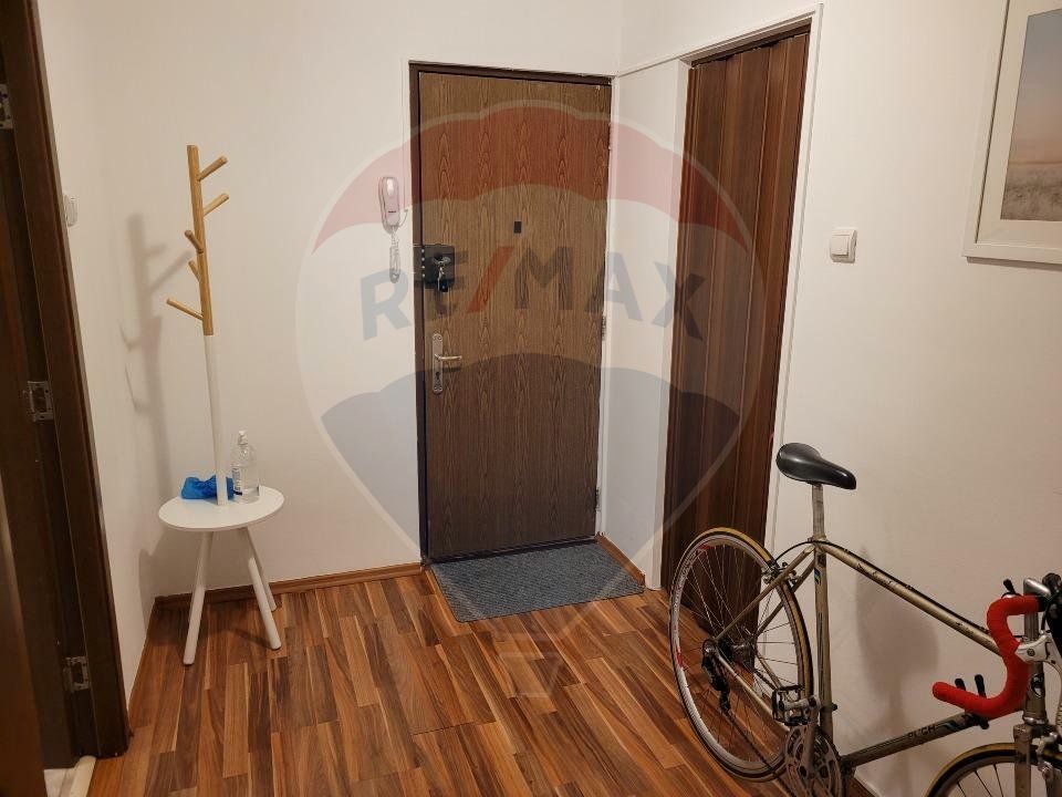 Inchiriere apartament în zona Stefan cel Mare