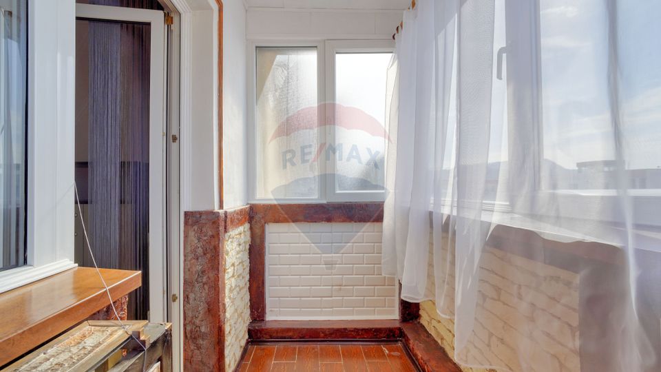 Apartament cu 3 camere, de vânzare, Str. Argintului,  Tractorul