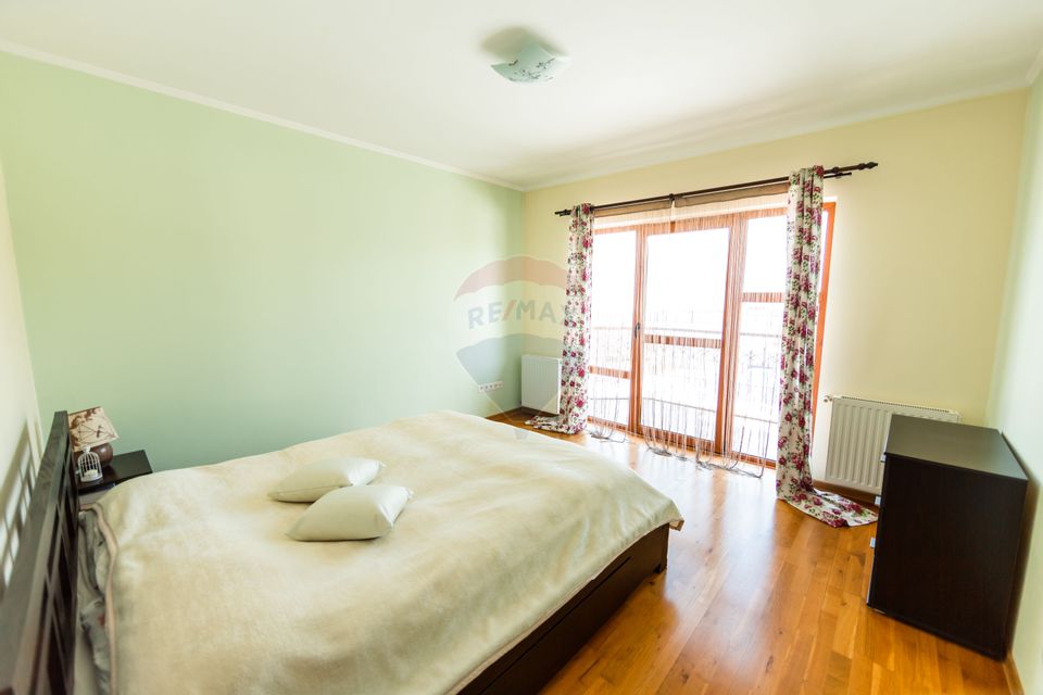 Casă elegantă, construită cu grijă, într-un cadru natural – Tărlungeni