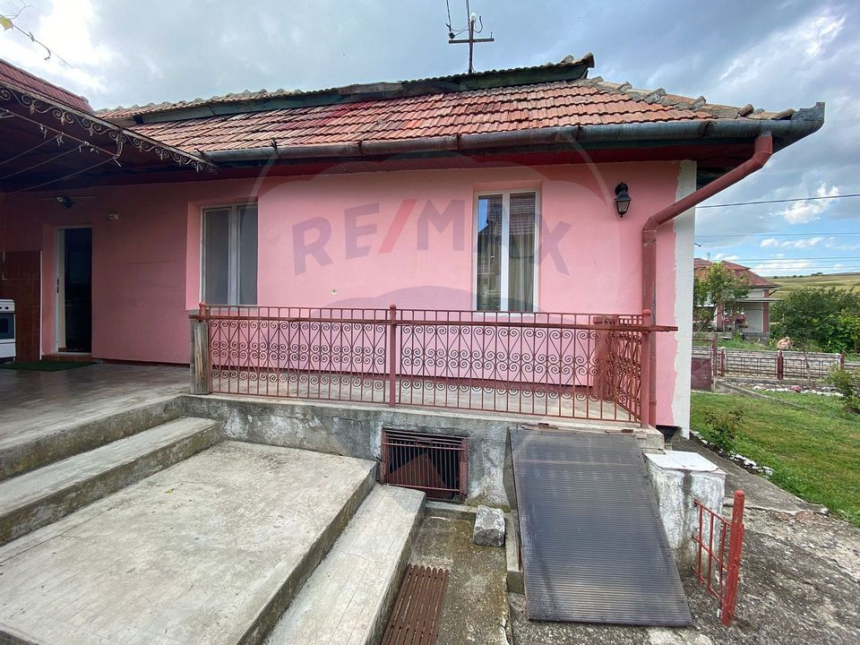 5 room House / Villa for sale