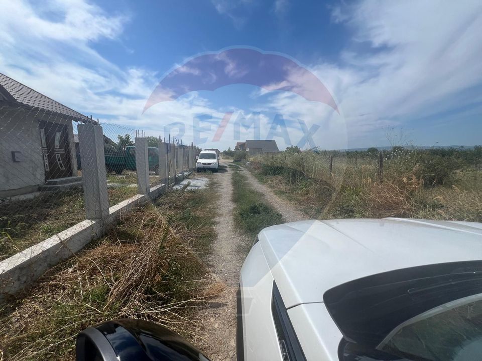 Land 923sqm Golesti / Aleea Lacramioarei