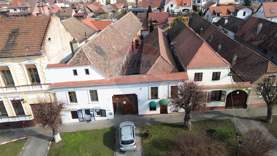 4 room House / Villa for sale, Ultracentral area