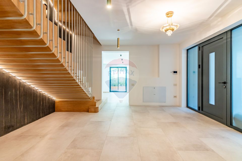 8 room House / Villa for sale, Lacul Tei area