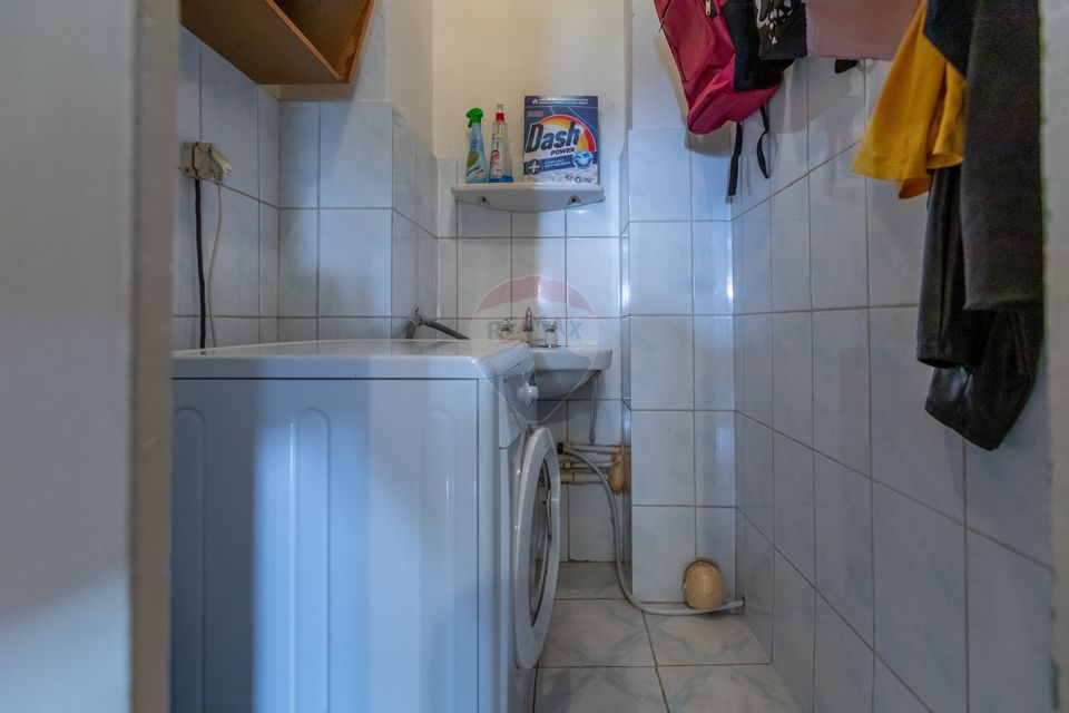 Apartament 3 camere decomandate – Strada Bicaz, zona Narcisa