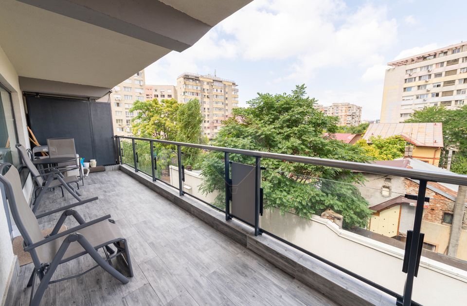 Apartament 2 camere de inchiriat 75mp, NewTown, Metrou Dristor