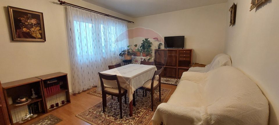 3 room Apartment for sale, Turnisor area