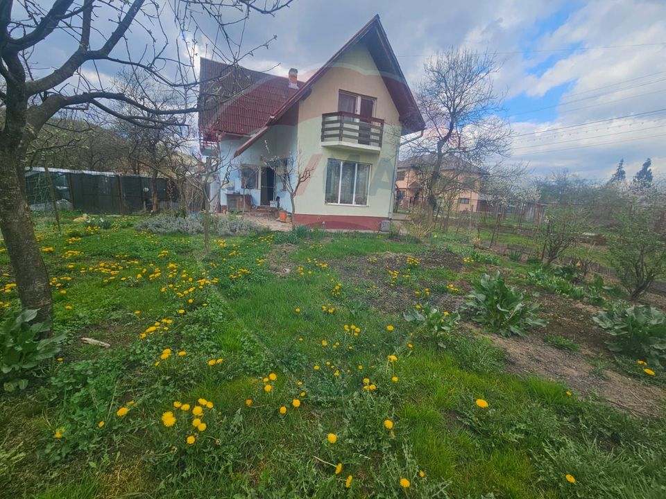 5 room House / Villa for sale
