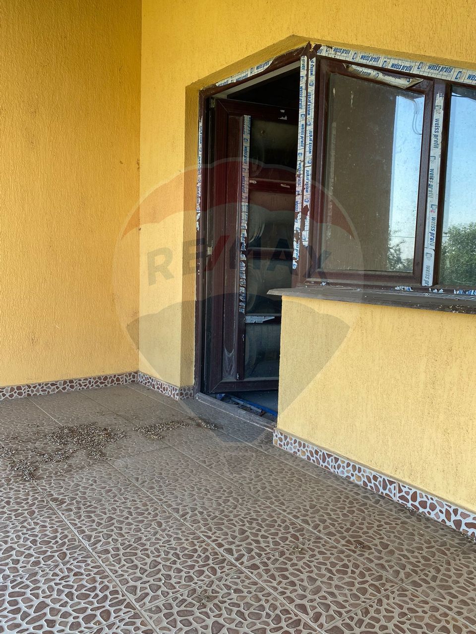 4 room House / Villa for sale