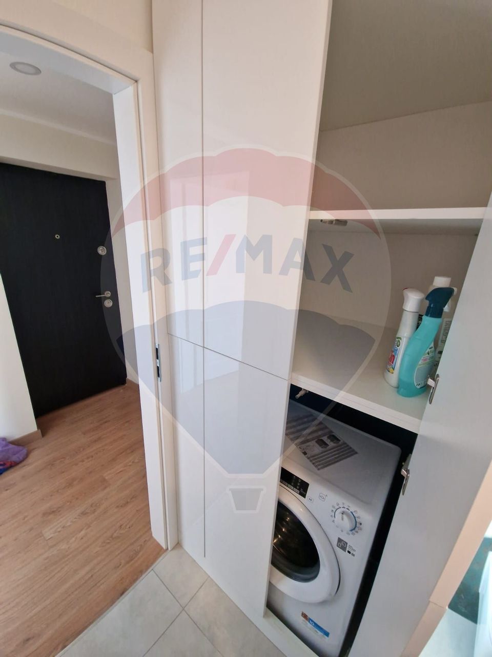 Apartament modern de inchiriat