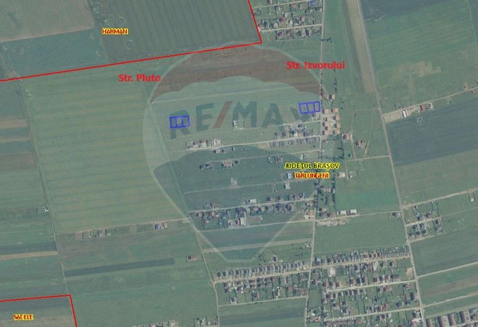 6 loturi Tarlungeni - cartier Izvor, la strada asfaltata, utilitati