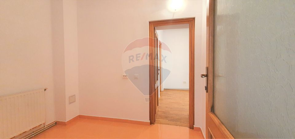 55sq.m Office Space for rent, Centrul Istoric area