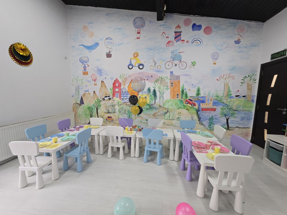 180sq.m Commercial Space for rent