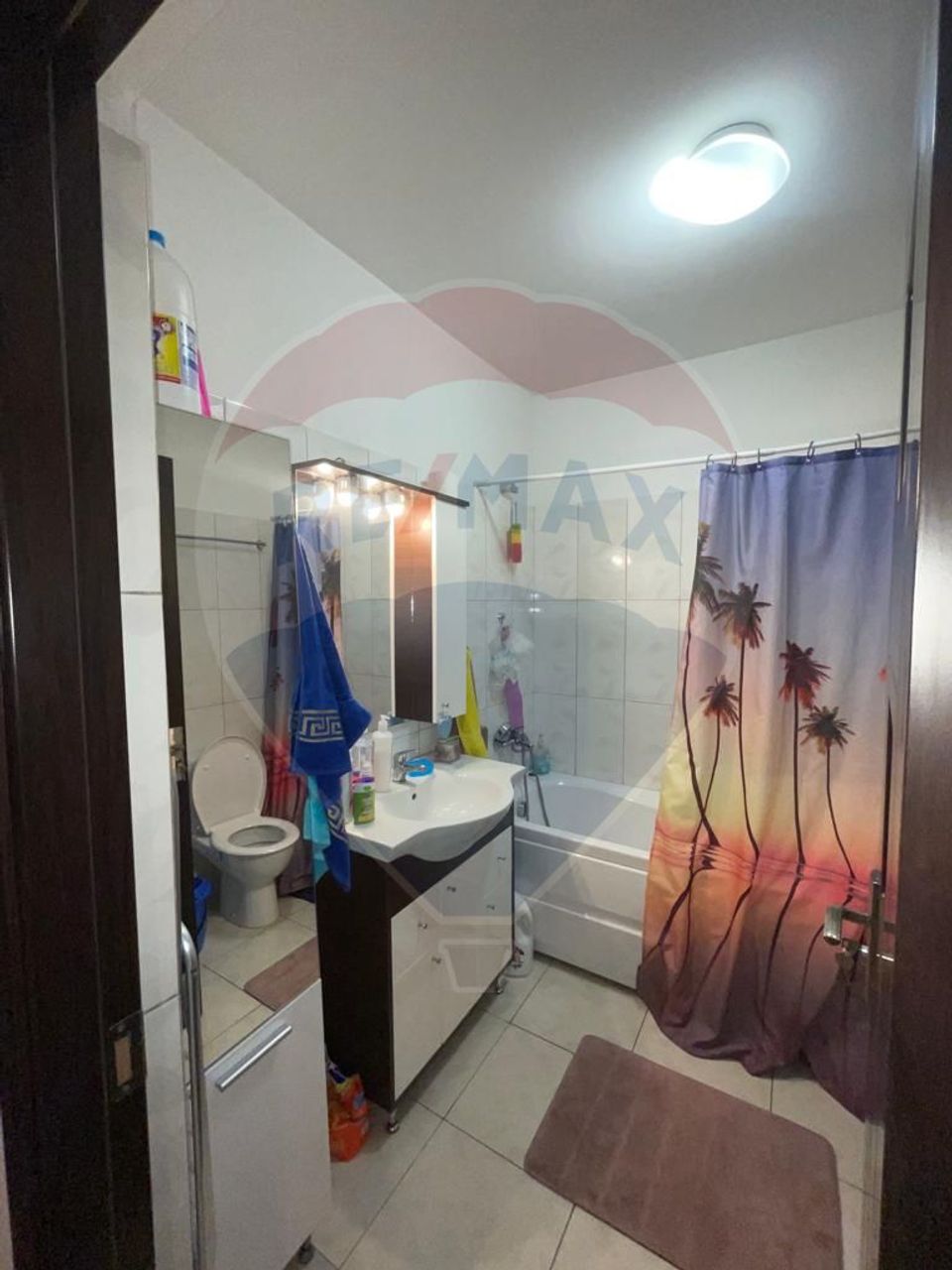 Apartament cu 2 camere de vânzare